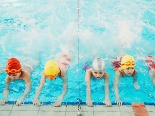 Φωτογραφία για Γιατί είναι τόσο σημαντικό για τα παιδιά να μάθουν να κολυμπούν;