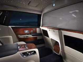 Φωτογραφία για Με τη Rolls Royce Private Suite οι πίσω επιβάτες μπορούν να γίνουν αόρατοι