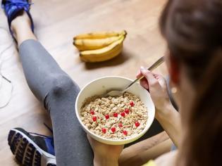 Φωτογραφία για Διατροφή πριν τη γυμναστική: Πώς θα συνδυάσετε σωστά υδατάνθρακες, πρωτεΐνες και λιπαρά