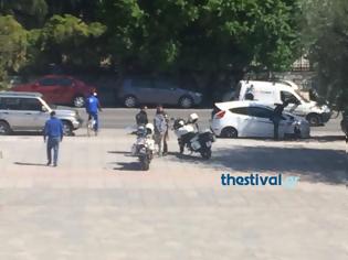 Φωτογραφία για Επιτέθηκαν με αιχμηρό αντικείμενο σε άντρα στο κέντρο της Θεσσαλονίκης