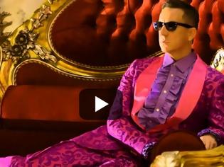 Φωτογραφία για Στέφανο Γκαμπάνα: οργή fashionista εναντίον του για το «φτηνιάρικο Dior νυφικό» της Κιάρα Φεράνι