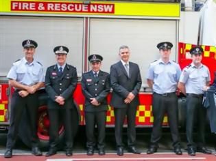 Φωτογραφία για Αυστραλοί πυροσβέστες κάνουν έρανο για τους πυρόπληκτους στο Μάτι (εικόνες)