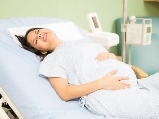 Φωτογραφία για Η θέση του εμβρύου μπορεί να επηρεάσει τον τρόπο που θα γεννηθεί