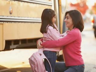 Φωτογραφία για 8 σκέψεις που κάνει κάθε μαμά με το που ανοίγουν τα σχολεία