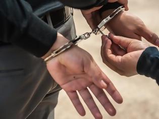 Φωτογραφία για Συνελήφθη άνδρας που εξωθούσε 34χρονη στην πορνεία