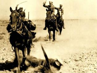 Φωτογραφία για Η Μικρασιατική Καταστροφή: Ο «Μαύρος Αύγουστος» του 1922