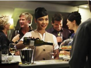 Φωτογραφία για Κατανάλωση κρασιού σε αεροπλάνο: πως μας επηρεάζει;