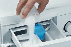 Ο καλύτερος τρόπος για να καθαρίσετε το συρτάρι απορρυπαντικού του πλυντηρίου!