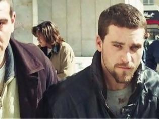 Φωτογραφία για Νέα αναβολή στη δίκη του Πάσσαρη - «Θέλει να δικαστεί στην Ελλάδα»