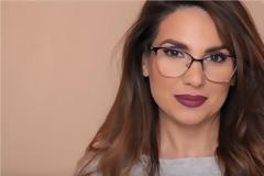 Πώς να κάνετε το μακιγιάζ σας αν φοράτε γυαλιά [video]