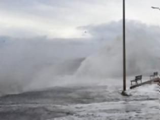 Φωτογραφία για Καιρός: Ο «Ξενοφών» απειλεί με μεσογειακό κυκλώνα 12 μποφόρ το νότιο Ιόνιο