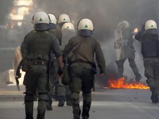 Φωτογραφία για Ένας τραυματίας αστυνομικός από τα επεισόδια έξω από το γήπεδο της Τούμπας