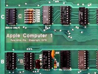 Φωτογραφία για Ένας υπολογιστής Apple-1 του 1976 (που δουλεύει ακόμη!) έπιασε 375.000 δολάρια