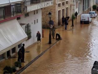 Φωτογραφία για Εύβοια: Δείτε που έχει διακοπεί η κυκλοφορία των οχημάτων