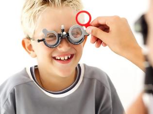 Φωτογραφία για «Φρένο» από τους οπτικούς στη νέα διαδικασία του ΕΟΠΥΥ για τα γυαλιά όρασης