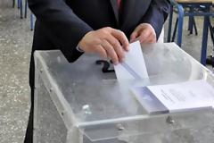 Τηλεφωνικές γραμμές για την ενημέρωση των ψηφοφόρων