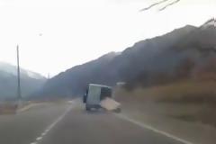 Βίντεο: Δείτε πως γίνονται οι μεταφορές στην Ρωσία