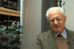 Ιταλοί διανοούμενοι: Βοηθήστε την Ελλάδα διότι θα χαθούμε όλοι μας!