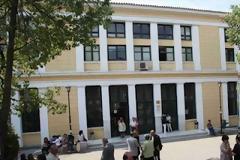 Οι κάτοικοι της Παιανίας είναι στο πλευρό του 24χρονου φοιτητή, είναι αθώος φωνάζουν
