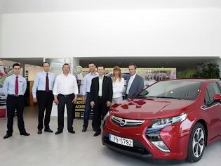 Φωτογραφία για Παραδόθηκε το πρώτο Opel Ampera στην Ελλάδα