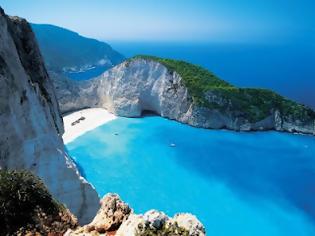 Φωτογραφία για Εκπληκτικό video: Μια βόλτα στην Ελλάδα από ψηλά!