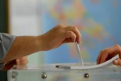 Εκλογές και ο από μηχανής θεός