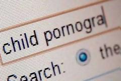 ΗΠΑ: 190 συλλήψεις για παιδική πορνογραφία