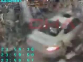 Φωτογραφία για Γυναίκα με Porsche καρφώθηκε μέσα σε βενζινάδικο - VIDEO
