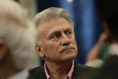 ΑΝΤΙΔΡΑΣΕΙΣ ΣΕ ΔΗΛΩΣΕΙΣ ΨΩΜΙΑΔΗ