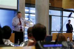 ΒΕΝΙΖΕΛΟΣ: Ο ΤΟΠΟΣ ΔΕΝ ΚΥΒΕΡΝΙΕΤΑΙ ΜΕ ΙΣΧΝΕΣ ΠΛΕΙΟΨΗΦΙΕΣ