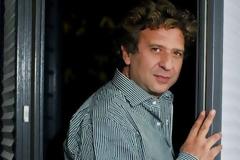Κώστας Κόκλας: «Περιμένουμε τα χρήματα για τους “Βασιλιάδες” πάνω από ένα χρόνο κι ακόμα έρχονται»