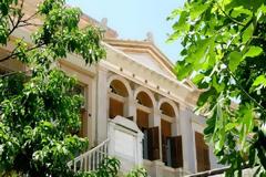 ΑΝΟΙΞΕ Η ΟΡΕΞΗ ΤΩΝ ΓΕΙΤΟΝΩΝ Τουρκικό... σίριαλ για το πωλητήριο στο ιστορικό «Σαράι της Ρόδου»