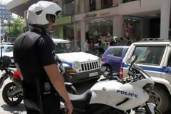 Επιτέθηκε σε αστυνομικό και του έκαψε το αυτί!