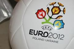 Euro 2012: Ισόπαλη η πρεμιέρα για Ισπανία και Ιταλία