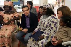 Ο Τσίπρας θα πει τους λαθρομετανάστες να φέρουν τις οικογένειές τους στην Ελλάδα