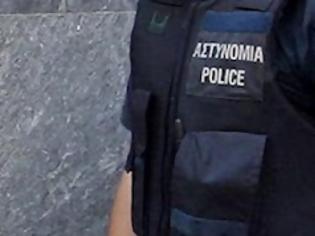 Φωτογραφία για Eκαψε το αυτί αστυνομικού με τσιγάρο!