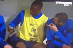 Ο Εβρά έκανε τη φανέλα... χαρτί υγείας!