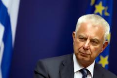 Ο Πικραμμένος παραιτήθηκε των μηνιαίων απολαβών του