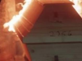 Φωτογραφία για Πτώμα 200 κιλών ευθύνεται για πυρκαγιά σε γραφείο κηδειών!