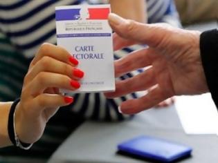 Φωτογραφία για Και οι Γάλλοι στις κάλπες για τον δεύτερο γύρο των βουλευτικών εκλογών