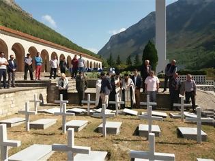 Φωτογραφία για Ενταφιάσθηκαν 573 πεσόντες του ’40 στο Στρατιωτικό Κοιμητήριο Κλεισούρας