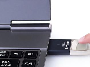 Φωτογραφία για USB flash drive με βιομετρική ασφάλεια για όσους ανησυχούν για την ασφάλεια των δεδομένων