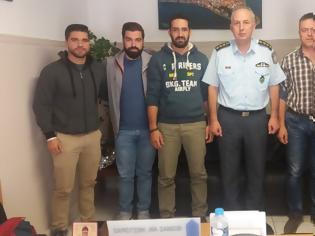 Φωτογραφία για Επίσκεψη τής Ένωση Καστοριάς στον Αστυνομικό Διευθυντή