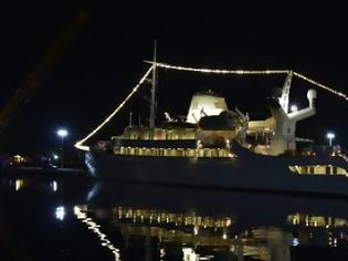 Φωτογραφία για Φωταγωγημένη η θρυλική θαλαμηγός «Χριστίνα» στο λιμάνι του Μεσολογγίου (ΦΩΤΟ + VIDEO)