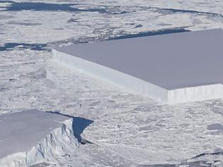 Φωτογραφία για Τέλειο γεωμετρικό παγόβουνο φωτογράφισε η ΝΑSA στην Ανταρκτική (φωτογραφία)