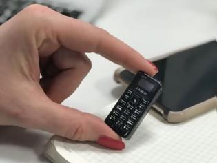 Φωτογραφία για Το πιο μικροσκοπικό κινητό στον κόσμο!