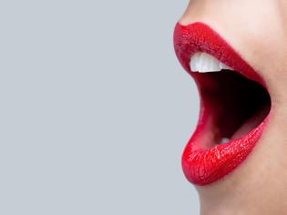 Φωτογραφία για Καρκίνος του στόματος: Ποιος παράγοντας ευνοεί την εμφάνισή του;