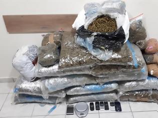 Φωτογραφία για Έκρυβε 65 κιλά ναρκωτικών στο σπίτι του στη Θεσσαλονίκη