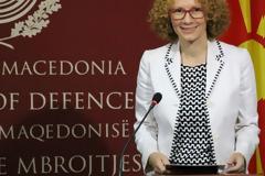 Υπ. Άμυνας ΠΓΔΜ: Να μην ακούγεται το «Μακεδονία ξακουστή» στις παρελάσεις