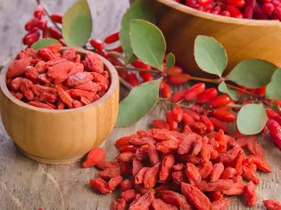 Φωτογραφία για Goji berries: Τα οφέλη και οι κίνδυνοι που κρύβουν για την υγεία μας